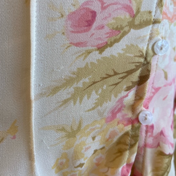 Vintage Liz Claiborne Silk Floral Pleated Blouse Ruffle Roses - Picture 10 of 12